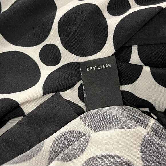 Elegant Black and White Polka Dot Dress - Picture 11 of 14